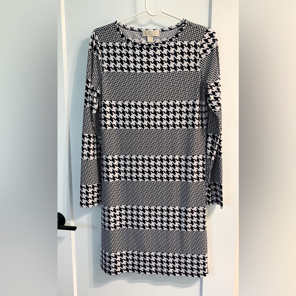 Michael Kors Houndstooth Long Sleeve Dress